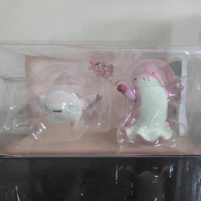 [BUNJANG] Made in Abyss Mya &amp; Maa Floki Figure Set / (가격인하 예정X)메이드인어비스 마아 메이냐 미니 플로키 피규어 세트