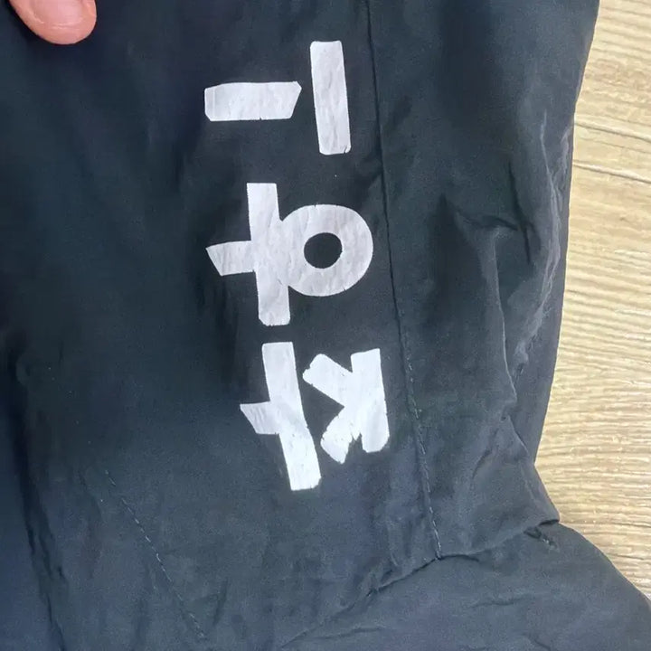 [BUNJANG] T1 2023 Spring Uniform Jacket Zeus Marked XL / T1 티원 23 스프링 유니폼 자켓 XL사이즈 제우스 마킹 골스튜디오