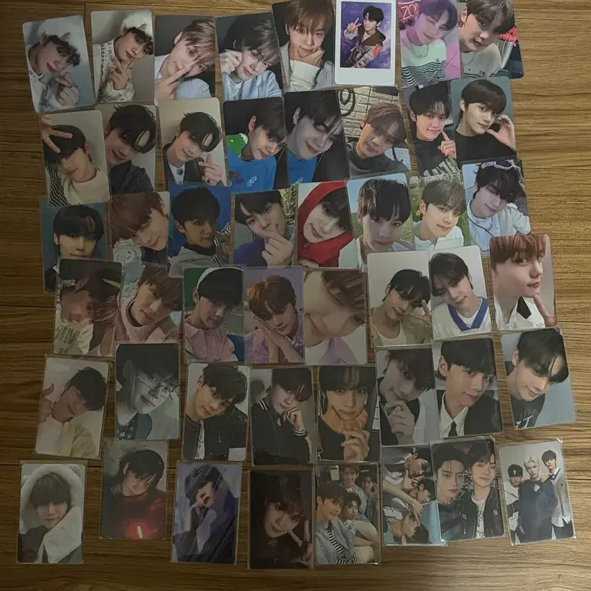 [BUNJANG] ZB1 Kim Gyuvin 88 Photocard Bundle Set / 제베원 앤더블 김규빈 포카 88장 일괄