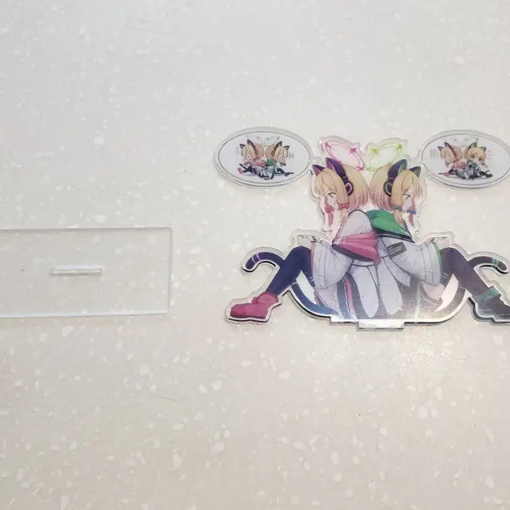 [BUNJANG] Blue Archive Saiha &amp; Momoi Acrylic Stand / 블루 아카이브 사이바&amp;모모이 아크릴 스탠드 판매