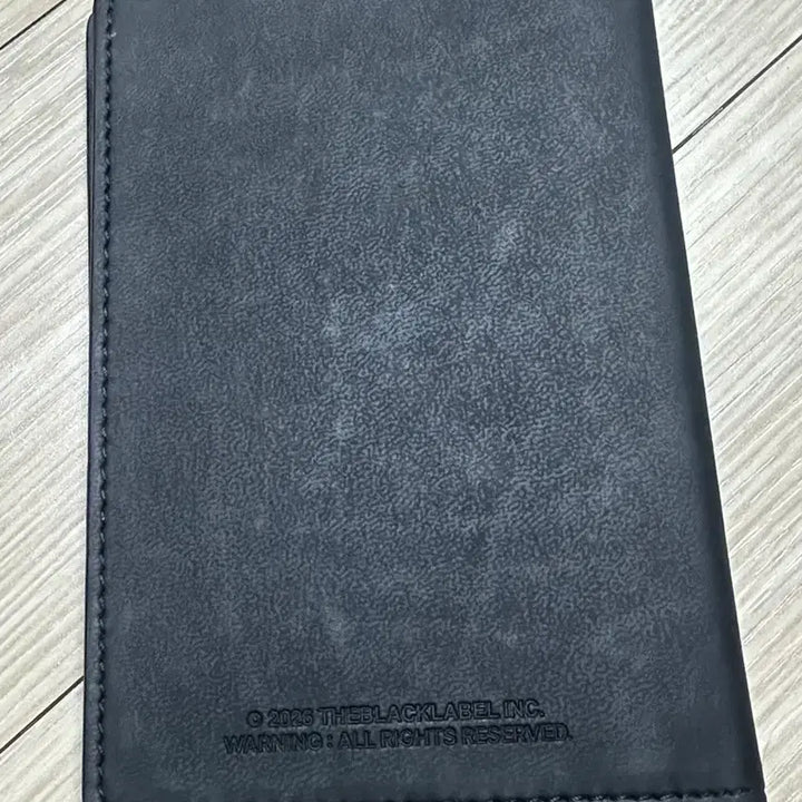 [BUNJANG] Miyou "Bite Now" Passport Case / 미야오 Bite now 여권케이스 포카x