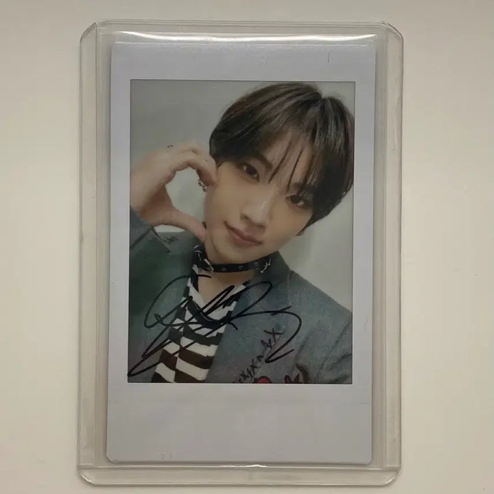 [BUNJANG] ENHYPEN Yuma Signed Polaroid Photocard Bundle Set / 앤팀 유마 싸인 포토카드 체키 일괄