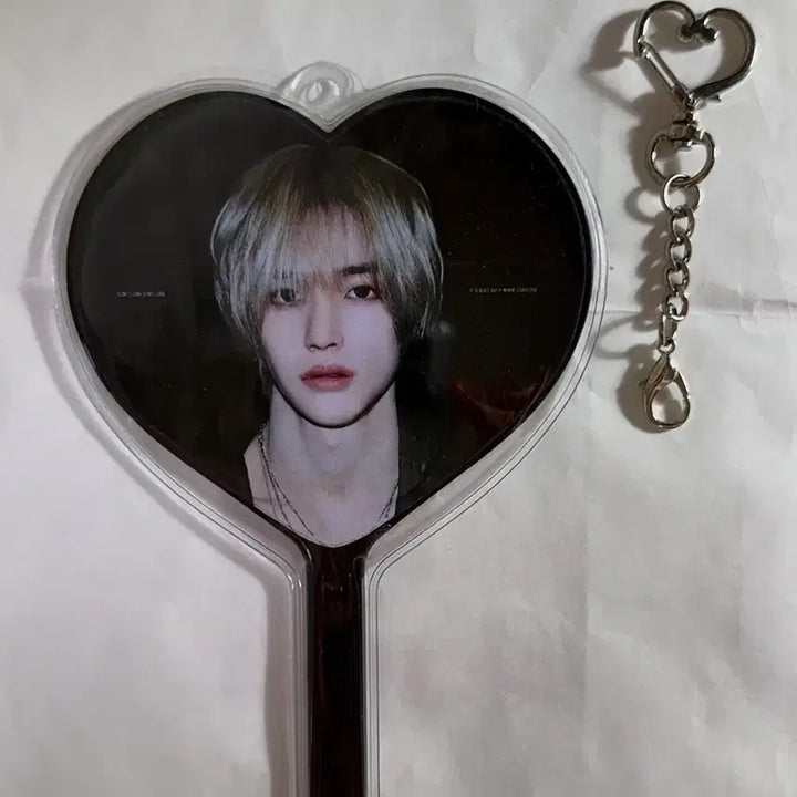 [BUNJANG] RIIZE Wonbin Sugar Rush Mini Uchiwa / 라이즈 원빈 슈가러쉬 Sugar Rush 미니 우치와