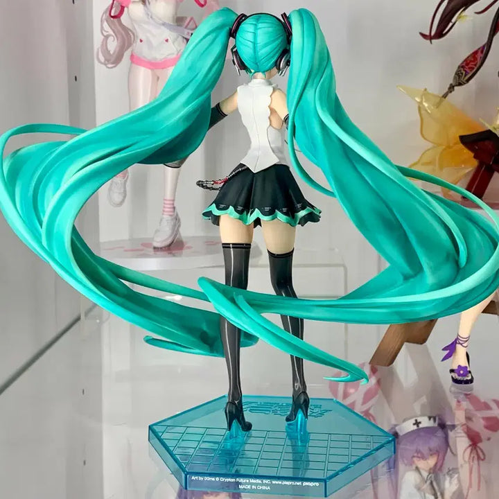 [BUNJANG] Good Smile Company Hatsune Miku NT 1/8 Scale Figure / 굿스마일 컴퍼니 하츠네미쿠 nt 1/8