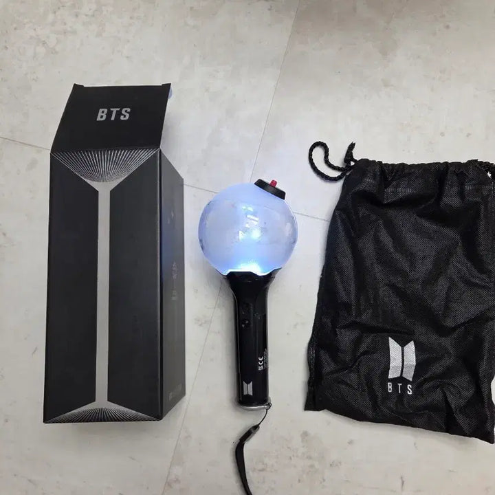 [BUNJANG] BTS Official Lightstick Army Bomb Ver.3 / 방탄 BTS 공식 응원봉 아미밤 Ver.3