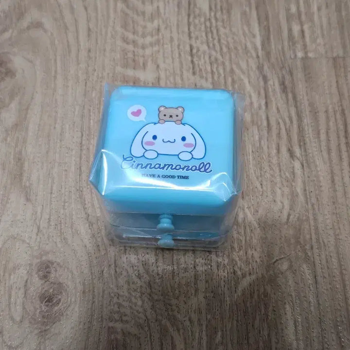 [BUNJANG] Sanrio Cinnamoroll Mini Storage Box / 산리오 시나모롤 미니 수납함 보관함