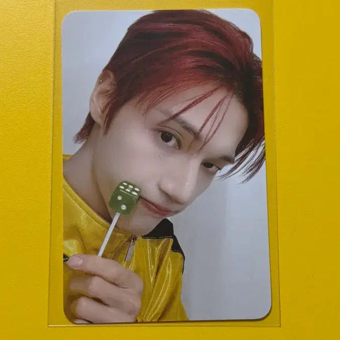 [BUNJANG] ATEEZ Aniteez 3D Sticker Photocard Wooyoung / 에이티즈 애니티즈 입체스티커 포카 우영