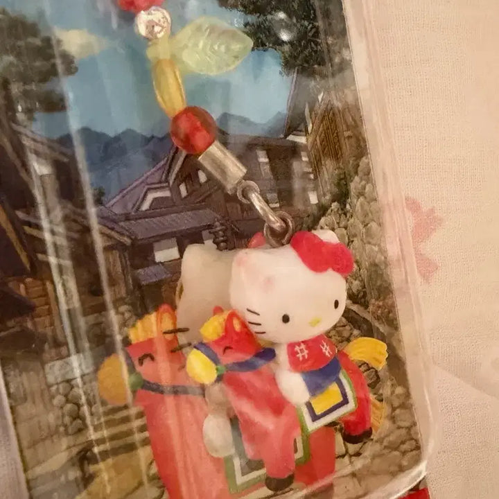 [BUNJANG] 2002 Kyoto Limited Sanrio Hello Kitty Horse Strap / 2002 고전 산리오 교토한정 키티 말 스트랩