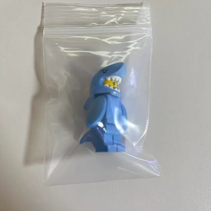 [BUNJANG] LEGO Minifigure Shark Suit Guy / 레고 미니피규어 상어알바