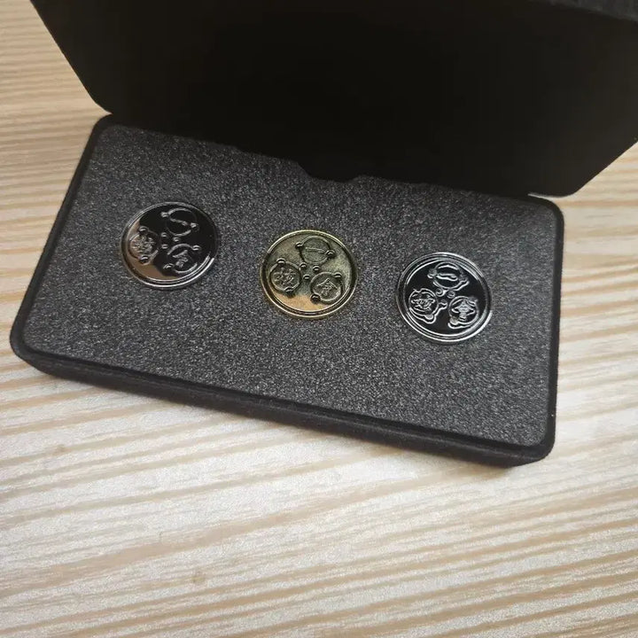 [BUNJANG] Tower of God Ilhae Guild Badge Set / 급처)외지주 일해회 뱃지 세트
