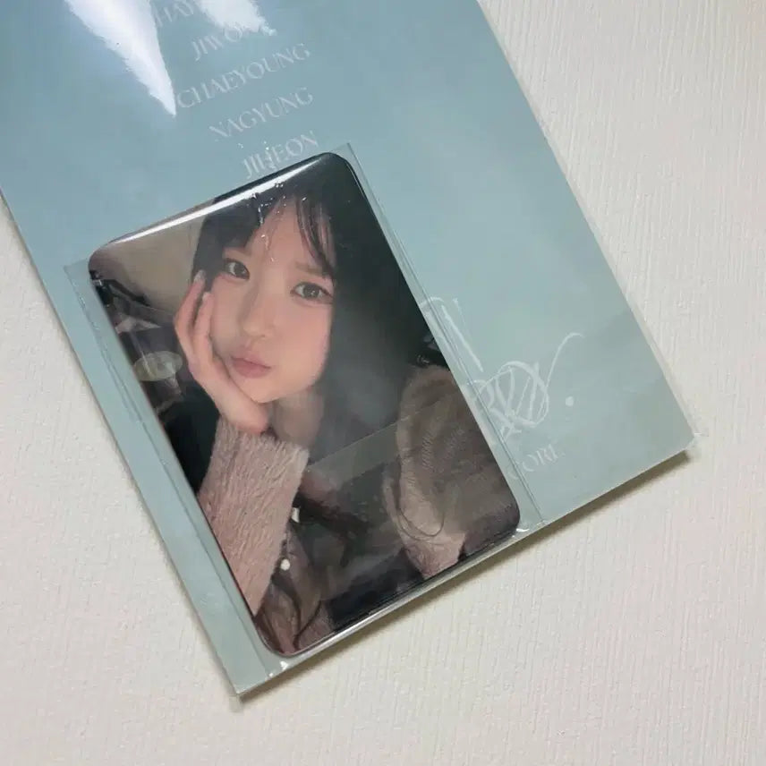 [BUNJANG] fromis_9 Concert VIP Holder &amp; Photocard Bundle Set / 프로미스나인 콘서트 막콘 vip 홀더 및 포토카드