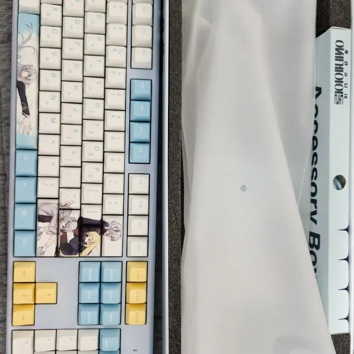 [BUNJANG] Isegye Idol Keyboard / 이세계아이돌키보드 차세돌 키보드