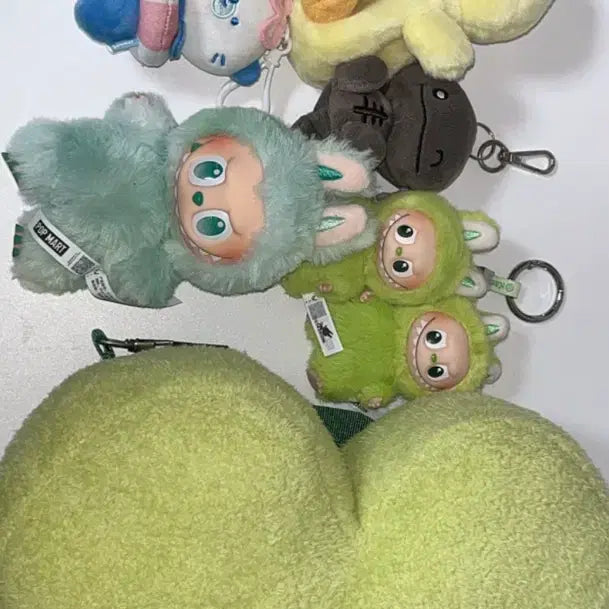 [BUNJANG] Bundle Set: Large Doll (1) &amp; Small Dolls (6) / 인형 급처 (일괄