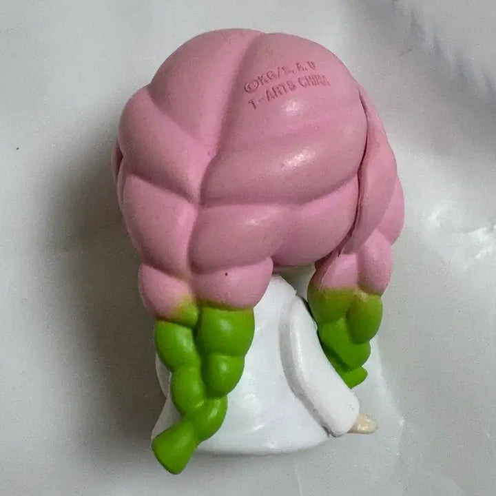 [BUNJANG] Mitsuri Shoulder Bump Gacha Figure / 미츠리 가챠