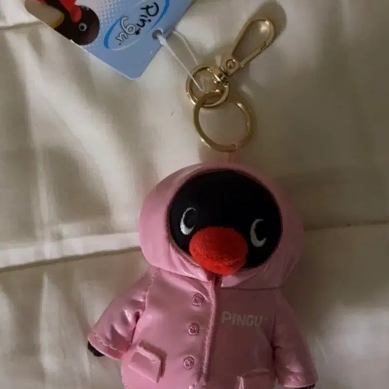 [BUNJANG] Pingu Pink Plush Keychain / 핑구 핑크 플러시 키링