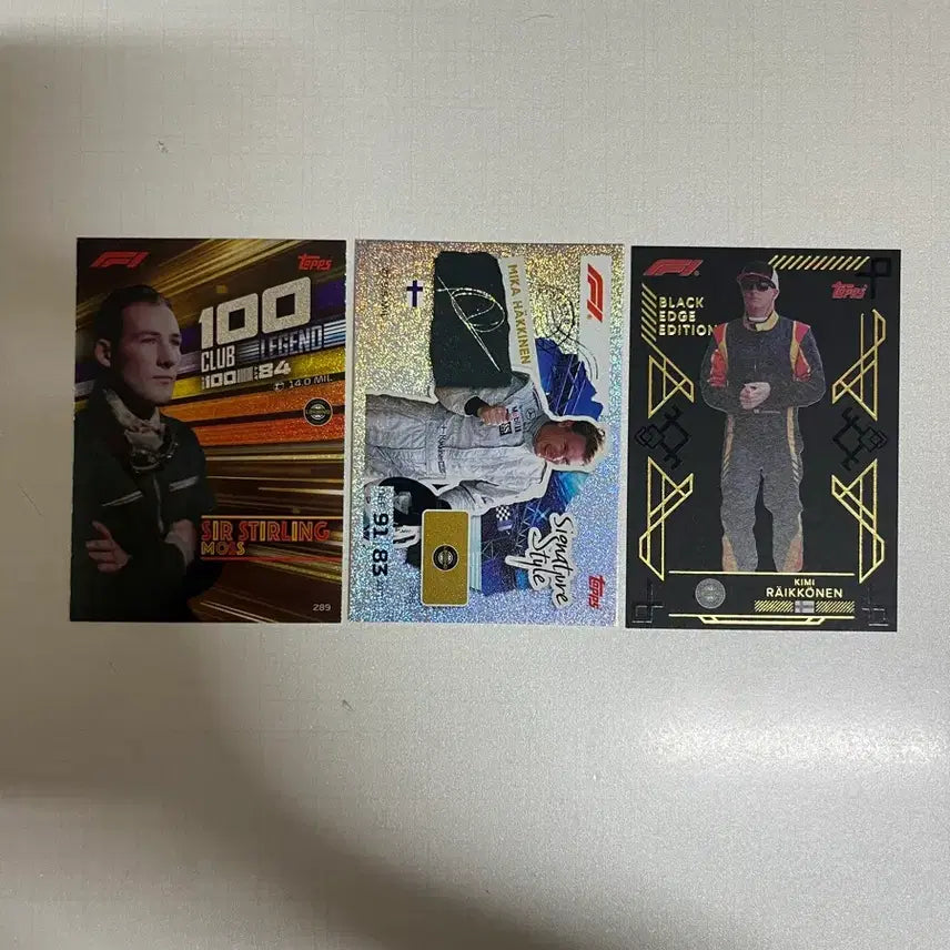 [BUNJANG] Mika Häkkinen, Stirling Moss, Kimi Räikkönen Topps Turbo Attax F1 Sports Cards / 키미 라이코넨 미카 해키넨 스털링 모스 26 F1 탑스 터보 어택스 스포츠 카드 Topps turbo attax Sports cards