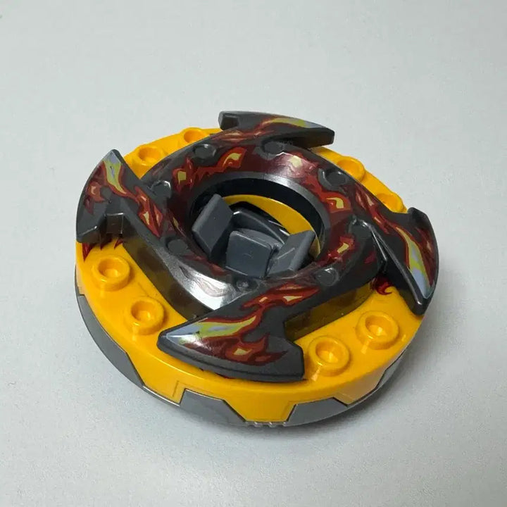 [BUNJANG] LEGO Ninjago 9561 Kai ZX Spinner / 정품 레고 닌자고 9561 카이 ZX 스피너 무기 전부 포함 카드 x