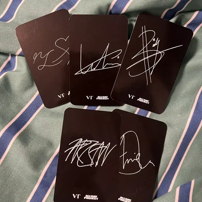 [BUNJANG] VT Cosmetics All Day Project Photocard Set (5 Types) / 올데프 VT코스메틱 포토카드 5종 세트 포카 올데이프로젝트 애니 타잔 우찬 영서 베일리