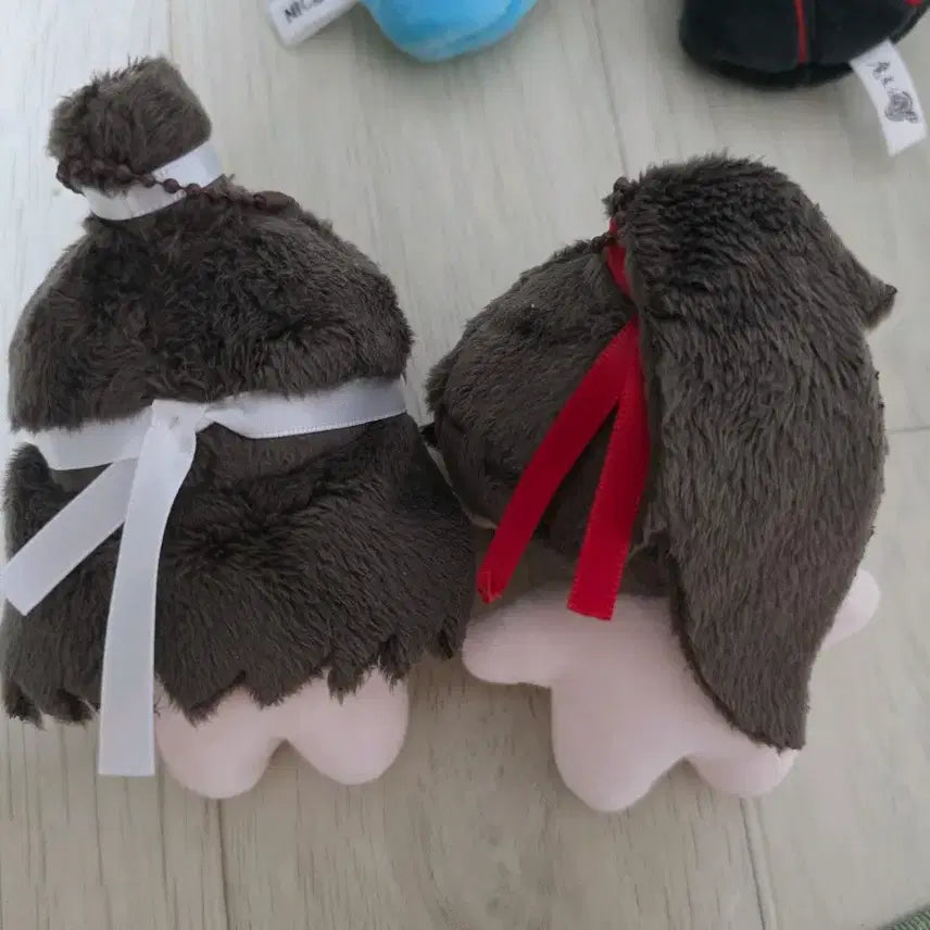 [BUNJANG] The Untamed WangXian 10cm Official Plush Doll (Outfit Included) / (요번달만팜)마도조사 망기무선 10cm 공식인형 콘망무 양도 (옷포함)