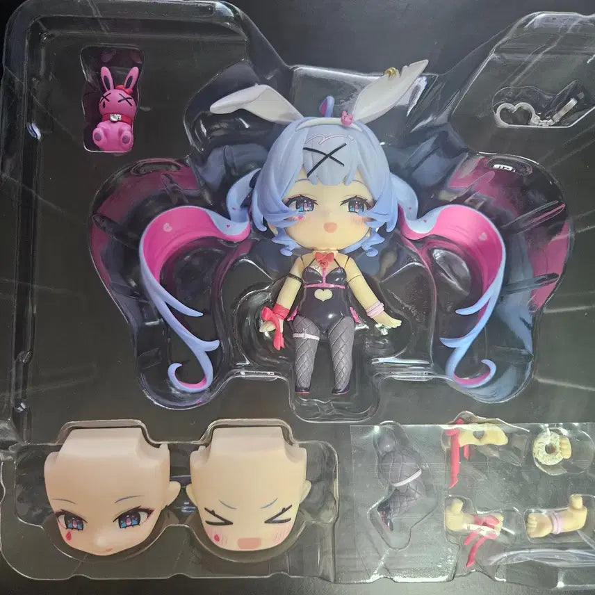 [BUNJANG] Hatsune Miku Rabbit Hall Nendoroid with Exclusive Bonus / 특전포함) 넨도로이드 하츠네 미쿠 래빗홀 넨도 팝니다