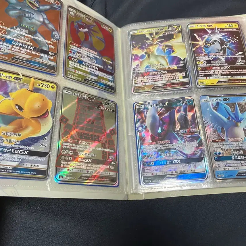 [BUNJANG] 2018-2019 Pokemon Cards Bundle (Includes Album) / 2018~19 포켓몬카드 팝니다! (앨범 포함)