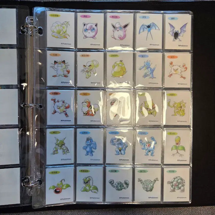[BUNJANG] Pokemon 30th Anniversary Sticker Collection 100 Types + Gen 1 Design Sticker Book / 포켓몬 30주년 띠부씰 100종+ 1세대 디자인 띠부씰북