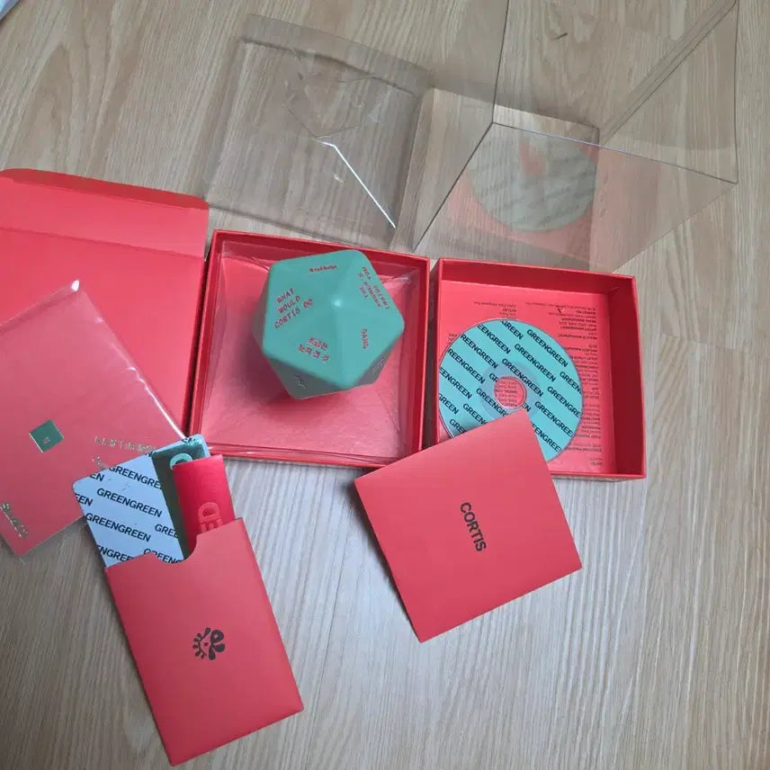 [BUNJANG] CORTIS GREEN GREEN Dice CD Included / CORTIS GREEN GREEN dice CD 포함 코르티스 그린그린