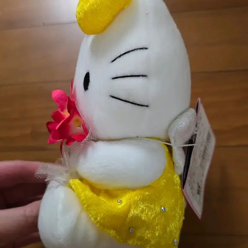 [BUNJANG] Vintage Hello Kitty Plush / 고전키티인형 팝니다.