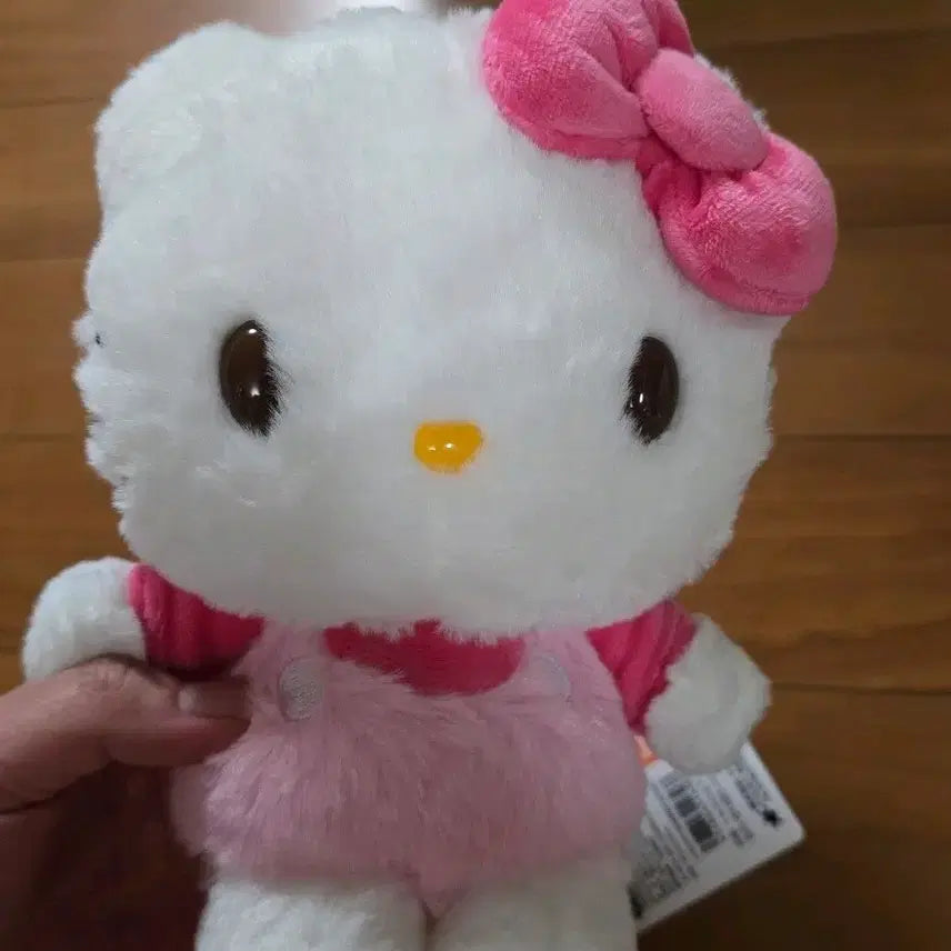 [BUNJANG] Hello Kitty Plush / 헬로키티 인형 팝니다.