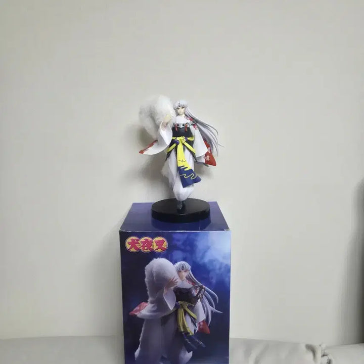 [BUNJANG] Inuyasha Sesshomaru Figure / 이누야샤 셋쇼마루 피규어