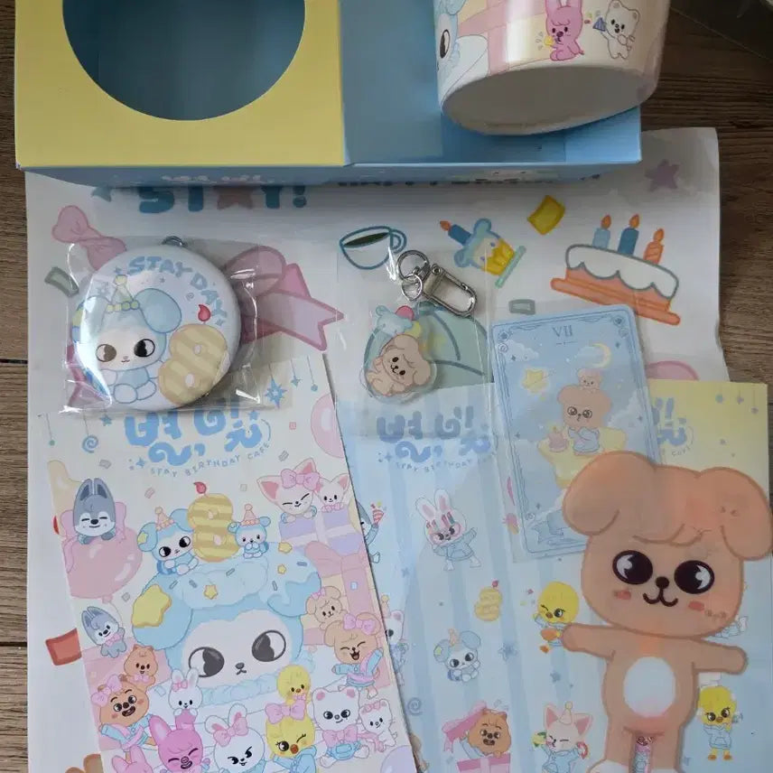 [BUNJANG] Stray Kids SKZOO Run It Concert Goods Bundle Set / 8/1,8/2) 스키즈 런잇콘서트 입장기프트 일괄판매