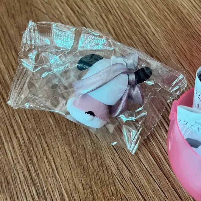 [BUNJANG] Sanrio Pochacco Ballet Ribbon Gacha Figure / 포차코 산리오 발레 리본 가챠