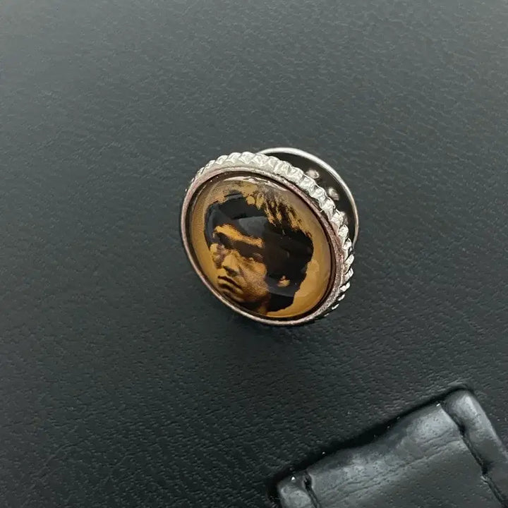 [BUNJANG] Bruce Lee Badge / 이소룡 배지 뱃지