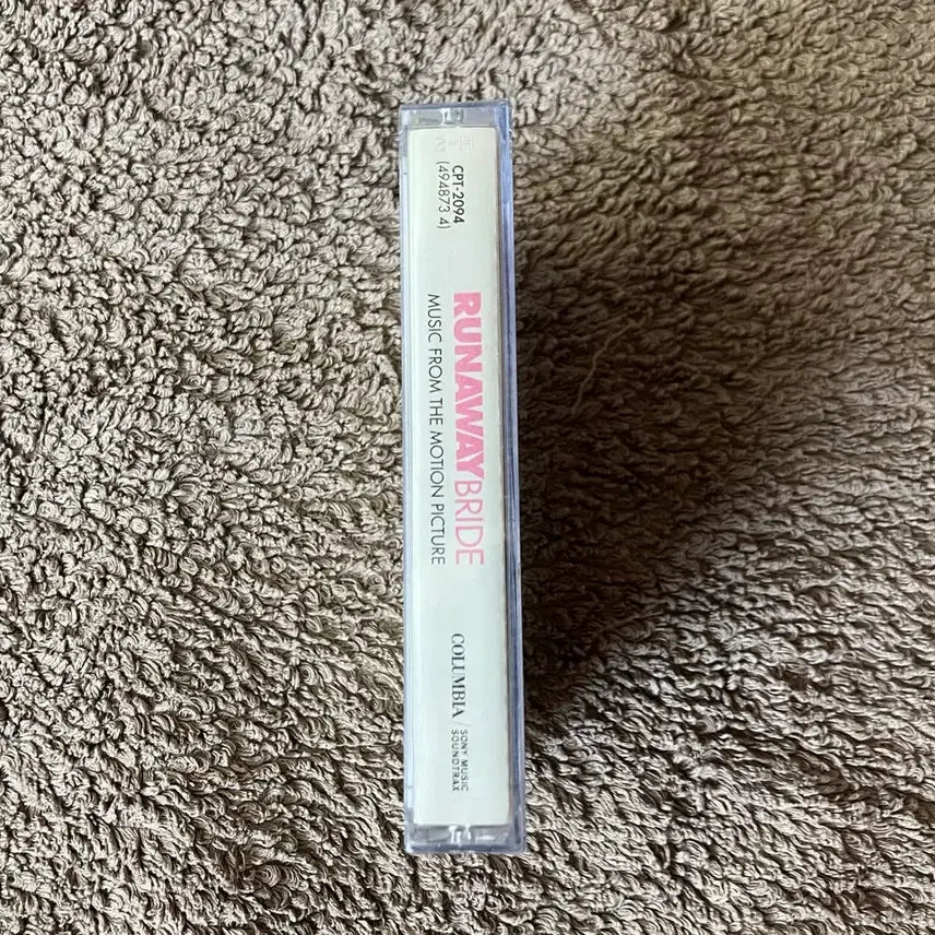 [BUNJANG] Runaway Bride Original Motion Picture Soundtrack Cassette Tape (1990s) / 90년대 줄리아로버츠 리차드기어 영화 런어웨이브라이드 영화음악 미개봉 카세트테이프