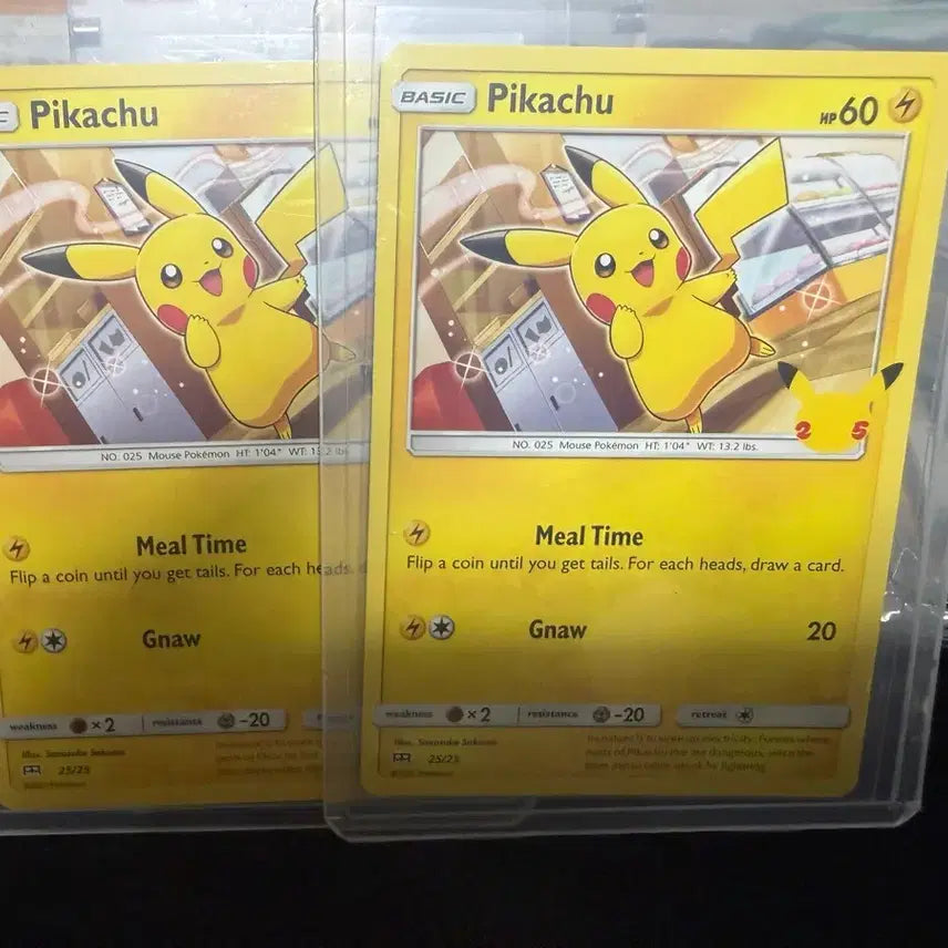 [BUNJANG] Pokemon Cards North America 25th Anniversary Pikachu Bundle Set / 포켓몬 카드 북미피카츄 25주년 에디션 일괄 판매