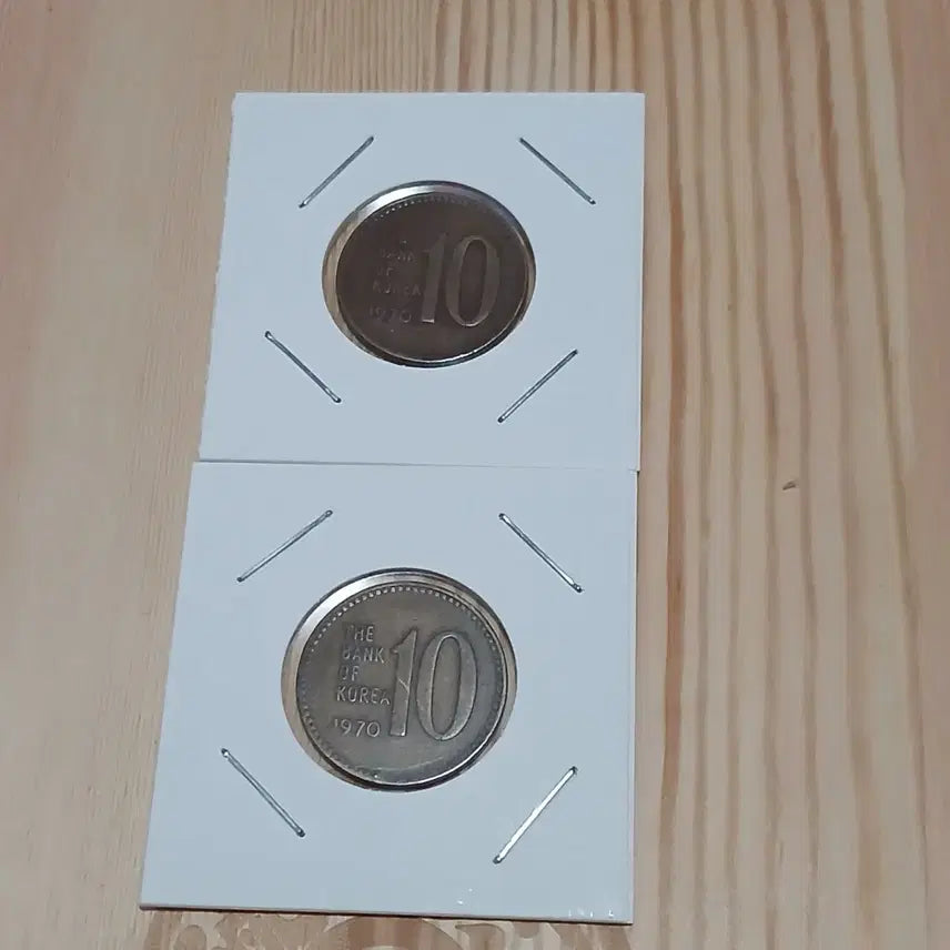 [BUNJANG] Bank of Korea 10th Anniversary Bronze and Brass Medals (2 Types, 2 Pcs Bundle) / 한국은행 170년 10주 황동 적동 2종 2개일괄 사용제