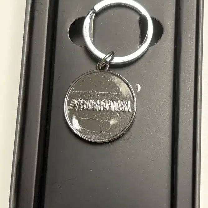 [BUNJANG] ATEEZ Logo Keyring / [AtZ] 에이티즈 로고 키링
