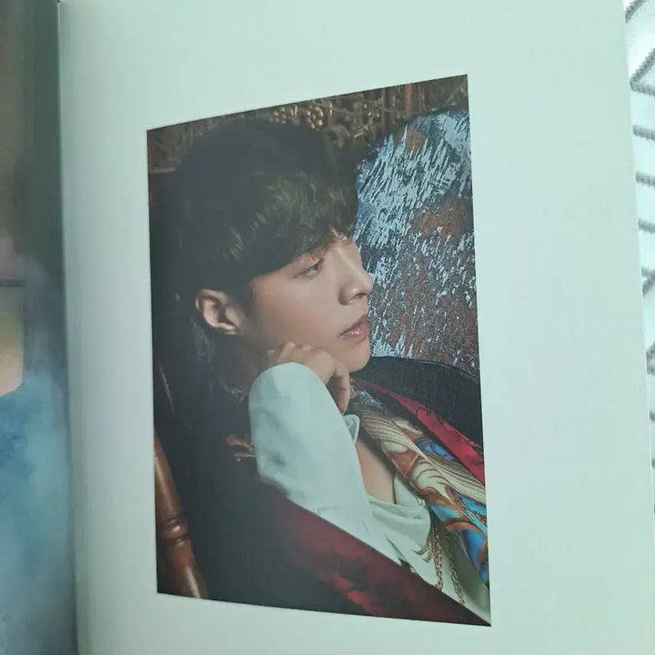 [BUNJANG] EXO Lay Photobook / 엑소 레이 포토북 화보사진