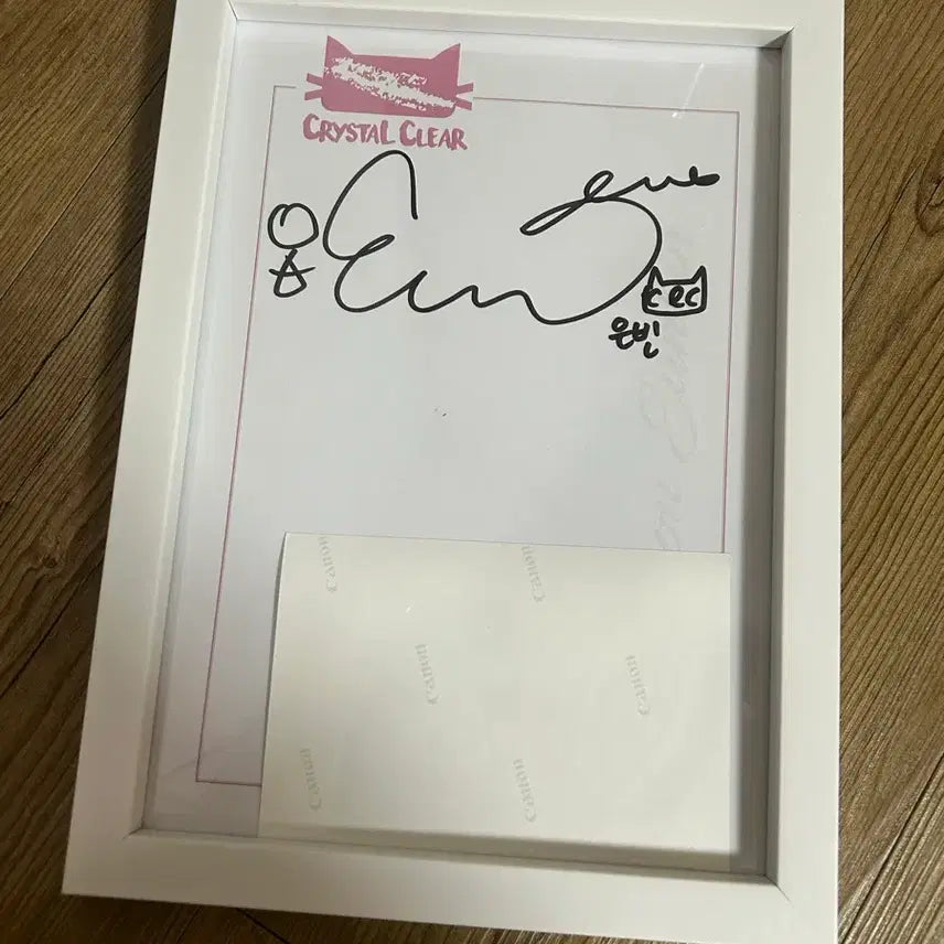 [BUNJANG] CLC Kwon Eunbin Signed Photo Frame / CLC 씨엘씨 권은빈 친필싸인+미공개 사진 액자