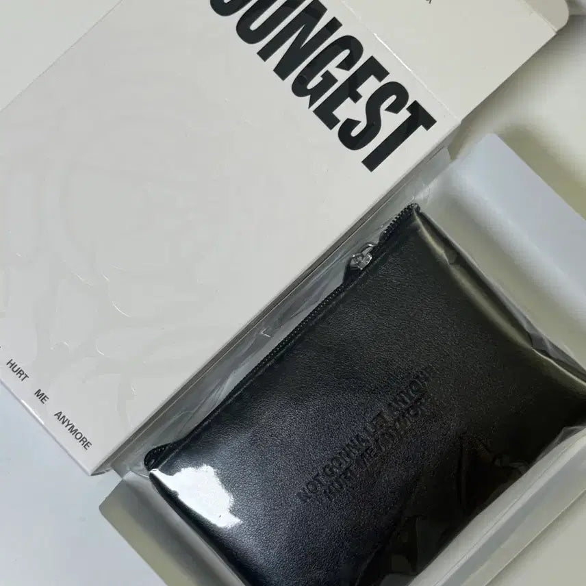 [BUNJANG] DAY6 Young K Youngest Wallet (Unsealed, excludes Photocard) / 데이식스 영케이 영기스트 월렛 지갑 단순개봉 양도(포카 제외)