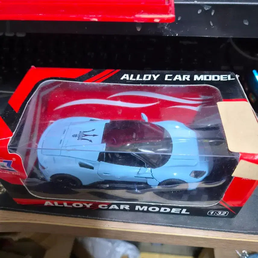 [BUNJANG] Maserati AROICA Alloy Model Car Blue 1:32 Scale / 마세라티 알로이카 모델카 블루 1:32