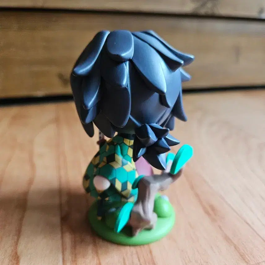 [BUNJANG] Pop Mart Demon Slayer Giyu Birth Flower Figure / 귀멸의칼날   (정품)팝마트 탄생화 기유 피규어