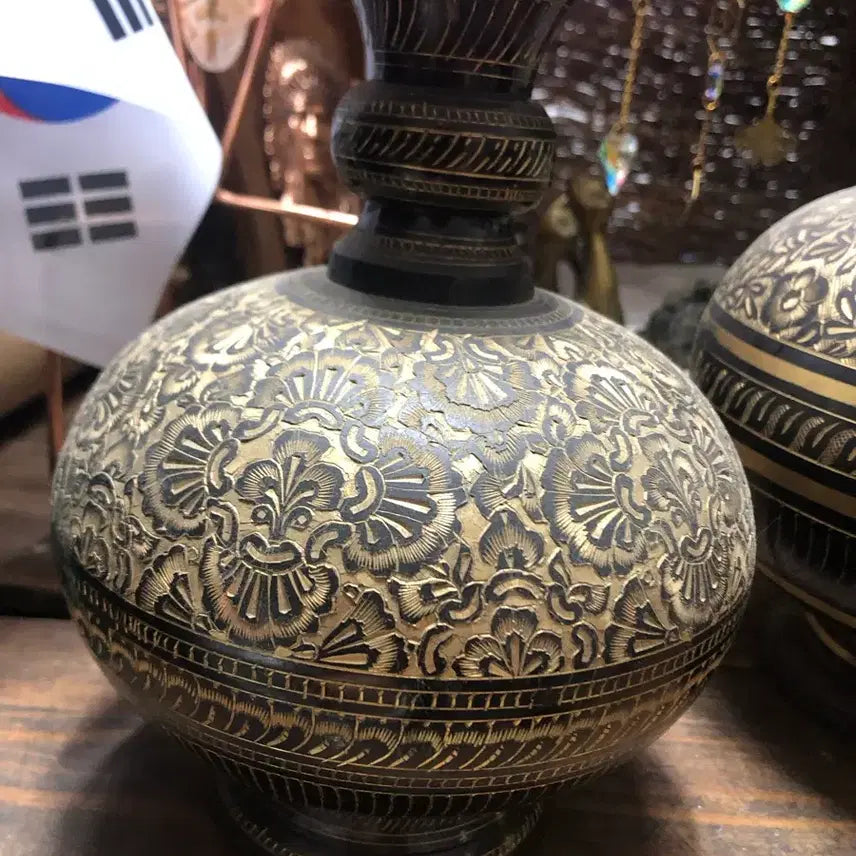 [BUNJANG] Handmade Engraved Copper Vase Interior Decor 21 * 14 / 수제 음각 카퍼 구리 화병 인테리어 장식 21 * 14