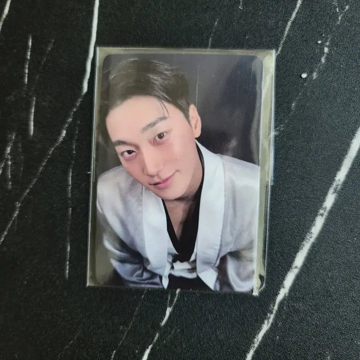 [BUNJANG] ATEEZ Choi San Magnet / [마그넷(약간 스크래치)] 에이티즈 최산 마그넷