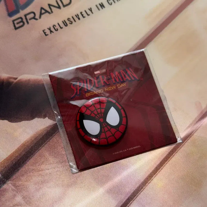 [BUNJANG] Spider-Man Brand New Day Pin Badge Weekend Special Prize / 스파이더맨 브랜드 뉴 데이 핀뱃지 1주차 주말 특전 양도 판매