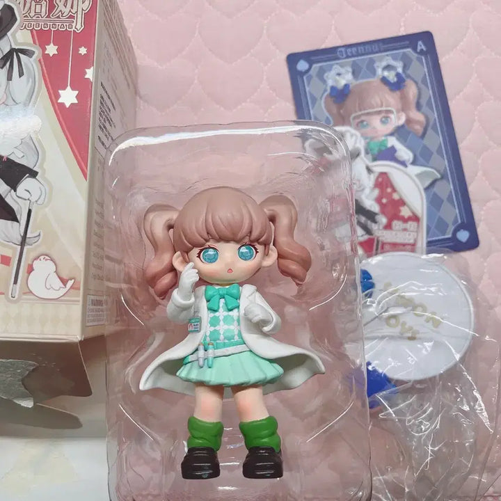 [BUNJANG] Tinyville Teennar Tina Student Council Science Club Figure / 타이니빌 teennar 티나 학생회 과학부 피규어