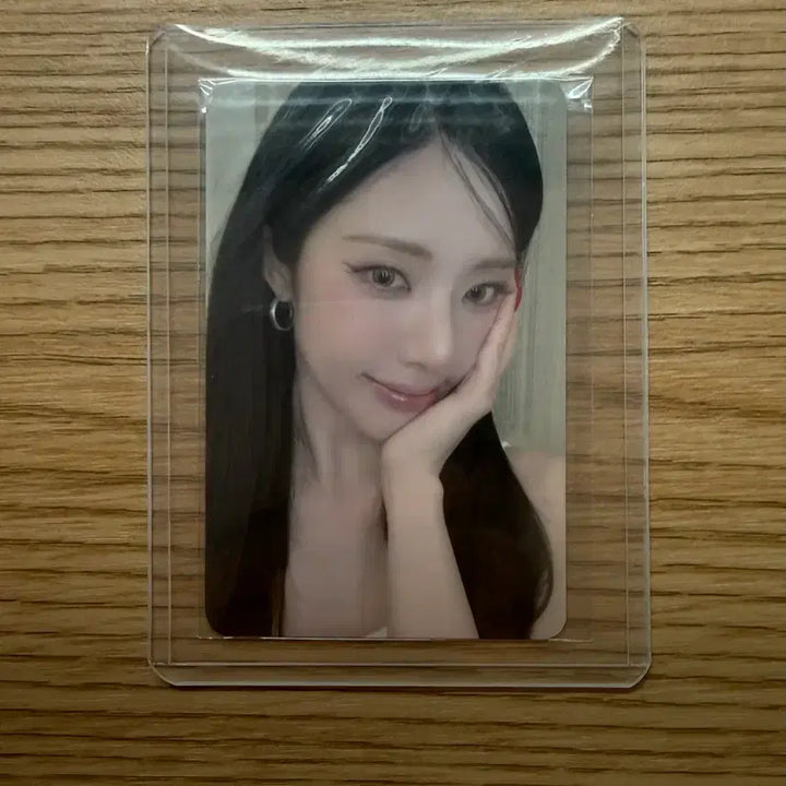 [BUNJANG] fromis_9 Jisun Binder Photocard / 프로미스나인 박지원 바인더 포토카드