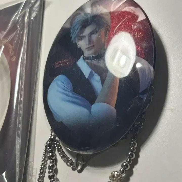 [BUNJANG] Love and Deepspace Jin Un "Cat Butler" Tin Badge / 러브앤딥스페이스 진운 냥집사 캔뱃지