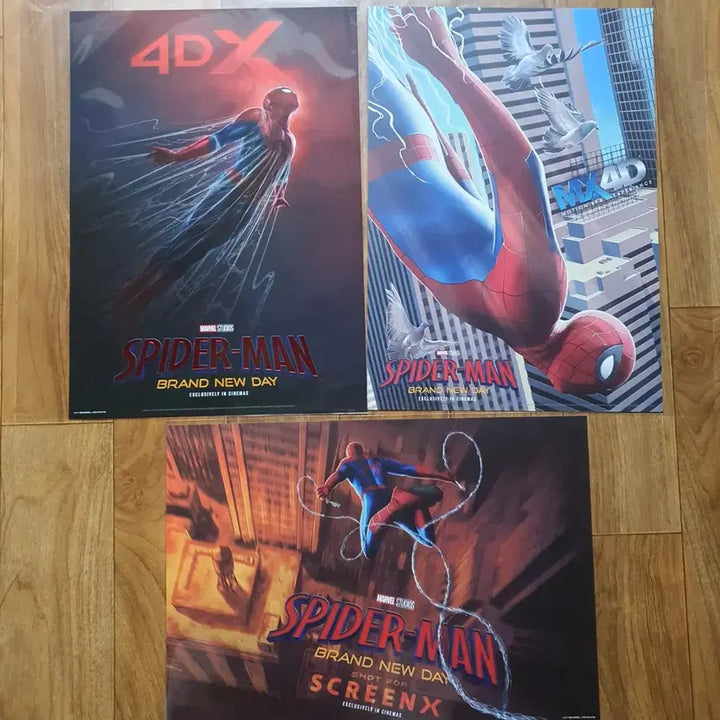 [BUNJANG] Spider-Man Set of 3 A3 Posters / 스파이더맨 A3포스터3종+서비스