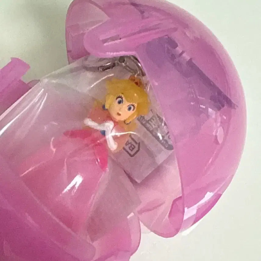 [BUNJANG] Super Mario Peach Gachapon Figure / 슈퍼마리오 가챠 피치공주